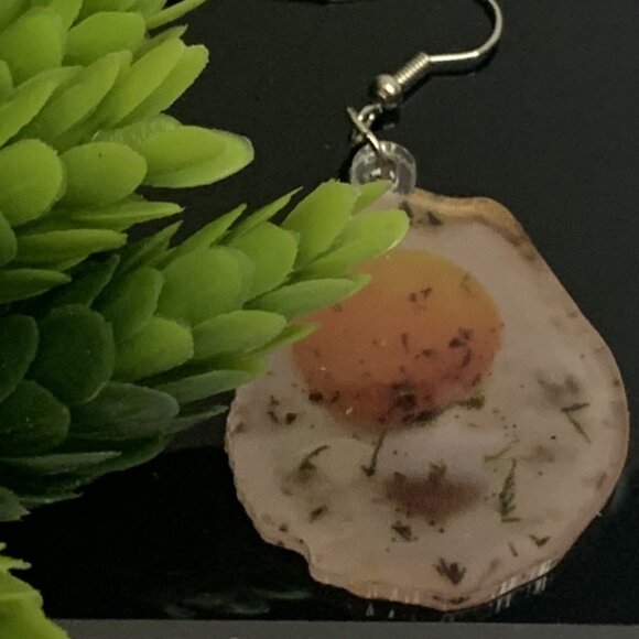 Egg Earring, Funny Food Earring, Chef Earring, Cook Earring, Food Jewelry, Eggs - Picture 3 of 4